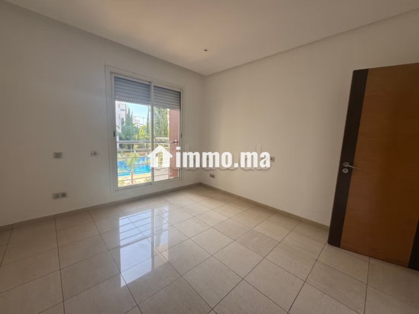 Location d'un appartement à Riyad. Superficie 170 m². Piscine, climatisation - Location Immobilier - Rabat - photo 2