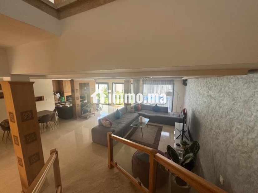 Maison de luxe à louer à Harhoura. 3 belles chambres. Bien meublé - Location Immobilier - Autre - photo 4