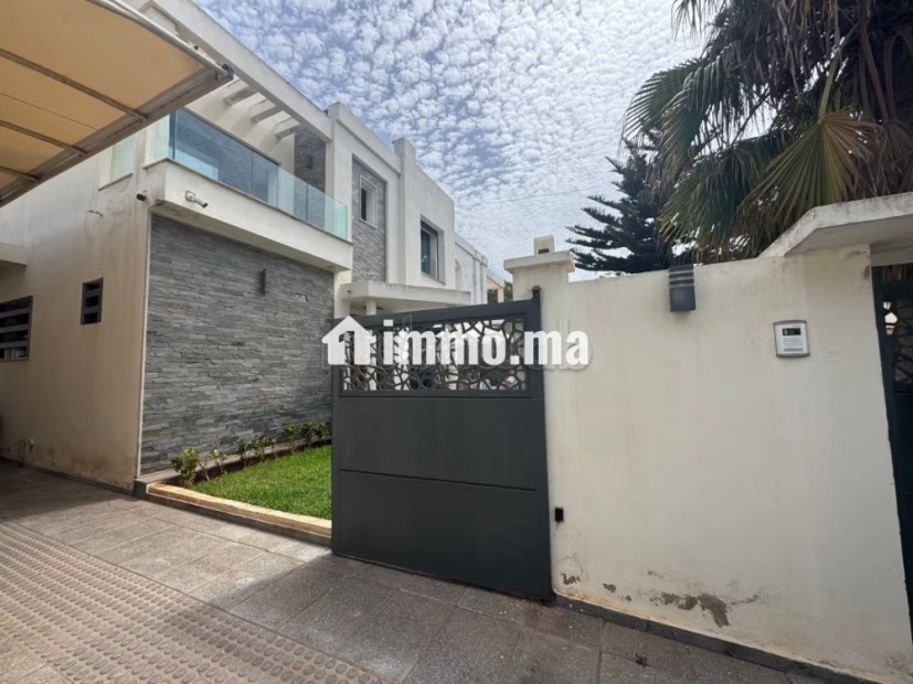 Maison de luxe à louer à Harhoura. 3 belles chambres. Bien meublé - Location Immobilier - Autre - photo 5