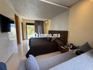 Maison de luxe à louer à Harhoura. 3 belles chambres. Bien meublé - Villa à louer - Autre