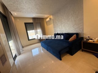 Maison de luxe à louer à Harhoura. 3 belles chambres. Bien meublé - Villa à louer - Autre