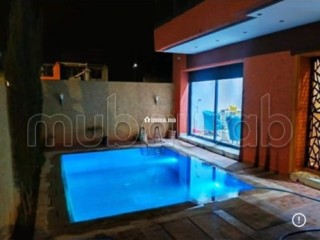 villa-de-luxe-route-ouarzazate-piscine-jardin
