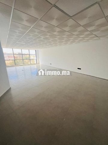 Plateau bureau à louer vide Proch ONCF \ Parc - Location Immobilier - Mohammedia - photo 1