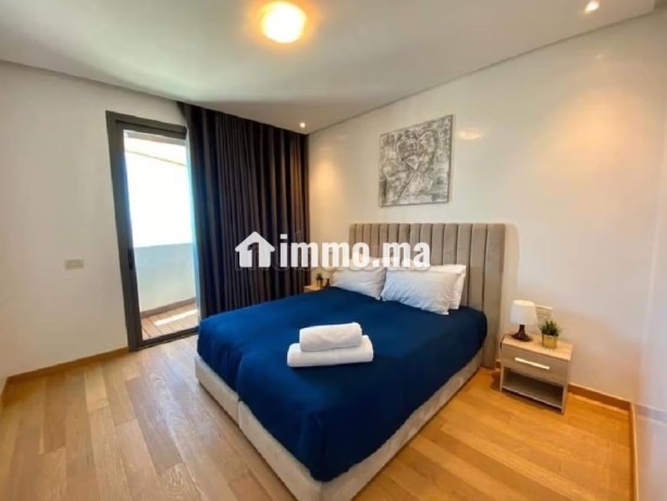 appartement-de-vacances-a-louer-a-casablanca-marina-superficie-75-m2-vue-exceptionnelle-sur-la-mer-chauffage-central-big-1