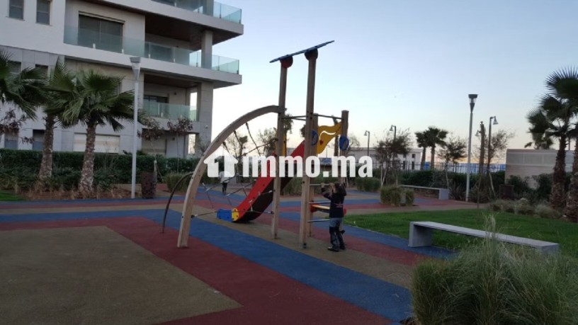 appartement-de-vacances-a-louer-a-casablanca-marina-superficie-75-m2-vue-exceptionnelle-sur-la-mer-chauffage-central-big-7
