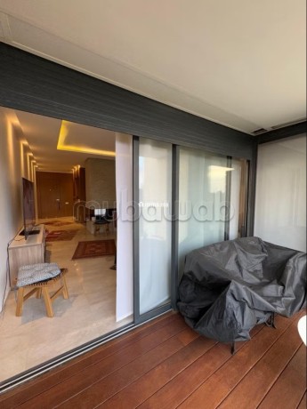 location-appartement-moderne-neuf-vide-big-0