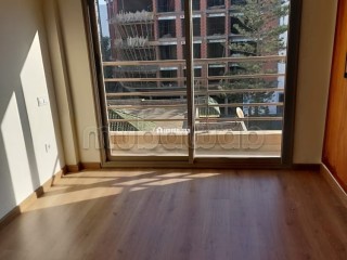 Joli appartement vide avec cuisine équipée - Appartement à louer - Casablanca