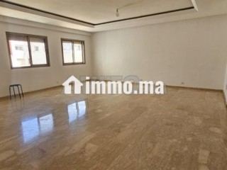 Bel appartement Vide à louer à Valfeuri - Appartement à louer - Casablanca