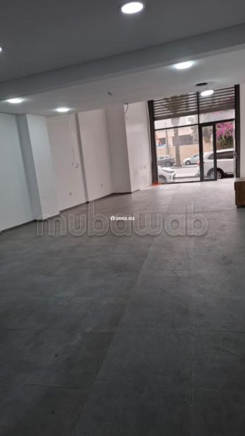 Magasin Spacieux à Louer - Location Immobilier - Casablanca - photo 2