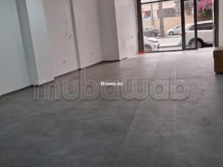Magasin Spacieux à Louer - Bureau à louer - Casablanca