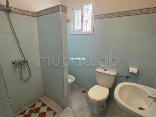 Appartement en location à M'Diq. 2 belles chambres. Bien meublé - Appartement à louer - Autre