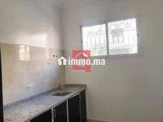 شقة بواجهتين للكراء الشهري قرب مرجان - Appartement à louer - Marrakech