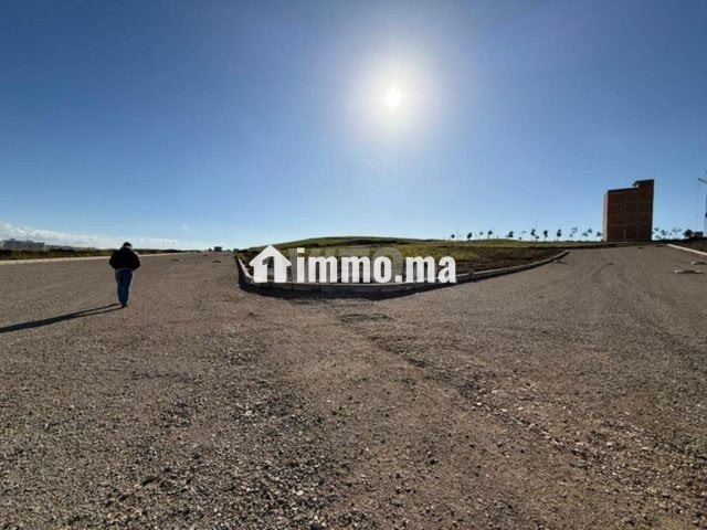 Terrain de 580 m2 a vendre sur 3 façades ALHARARIN - Vente Immobilier - Tanger - photo 2
