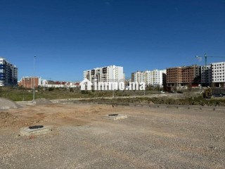 Terrain de 580 m2 a vendre sur 3 façades ALHARARIN - Terrain à vendre - Tanger