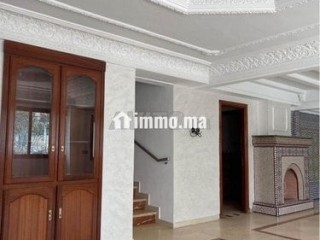 Duplex de 180 m2 en location près de CFC - Appartement à louer - Casablanca