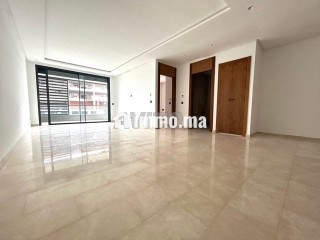 Grand studio CFC - Appartement à louer - Casablanca