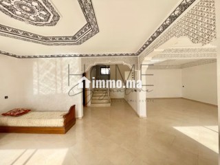 Superbe Villa moderne à Illigh avec 4 ch et jardin - Villa à louer - Agadir
