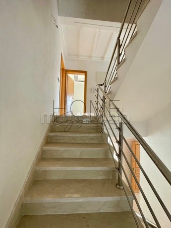 superbe-villa-moderne-a-illigh-avec-4-ch-et-jardin-big-14