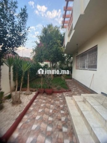 villa-a-vendre-a-quartier-parc-proche-oncf-big-0