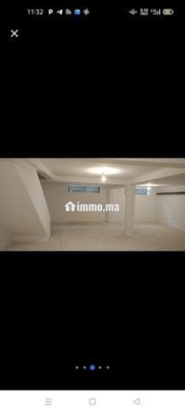 a-vendre-un-magasin-commercial-avec-sous-sol-big-4