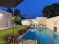villa-de-luxe-a-louer-small-0