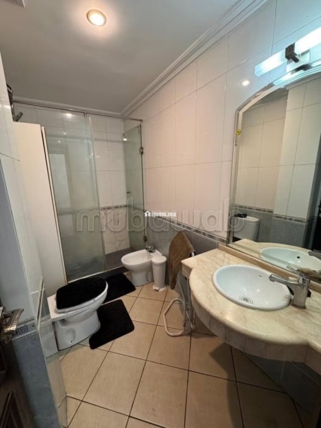 Appartement meublé avec terrasse à Mers sultan - Location Immobilier - Casablanca - photo 6