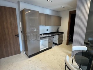 Studio en vente à Anfa. Surface totale 42 m². Service de concierge, cheminée - Appartement à vendre - Casablanca