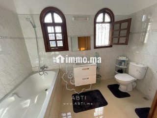 Villa d'angle jumelée sur 380m² à Californie - Villa à vendre - Casablanca