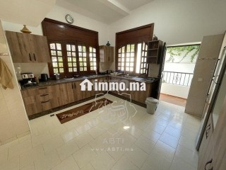 Villa d'angle jumelée sur 380m² à Californie - Villa à vendre - Casablanca