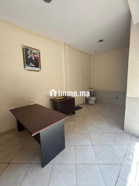 محل للكراء جيد لأصحاب كراء السيارات، المحل شوكة - Location Immobilier - Casablanca - photo 1