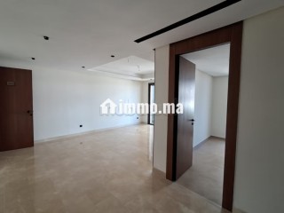 Appartement neuf avec accès à la piscine - Appartement à louer - Casablanca