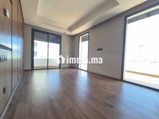 Appartement neuf avec accès à la piscine - Appartement à louer - Casablanca