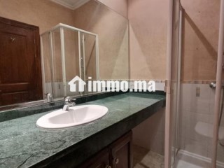 Appartement à louer à Racine. 3 chambres agréables. Bien meublé - Appartement à louer - Casablanca