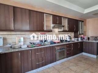 Appartement à louer à Racine. 3 chambres agréables. Bien meublé - Appartement à louer - Casablanca