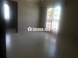 Superbe villa 3 façades de 430 m² au sol à Casablanca, orientation sud ouest - Villa à louer - Casablanca