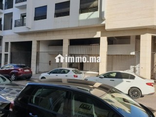 Vente magasins commerces en face de OCP - Local commercial à vendre - Casablanca
