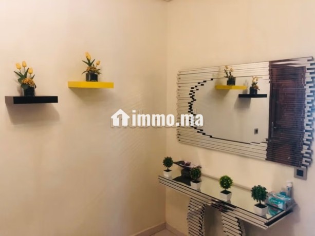 louez-cet-appartement-a-champ-de-course-4-grandes-pieces-big-3