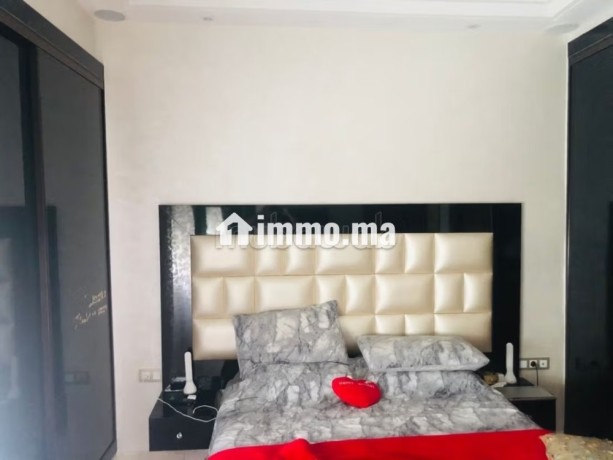 louez-cet-appartement-a-champ-de-course-4-grandes-pieces-big-6