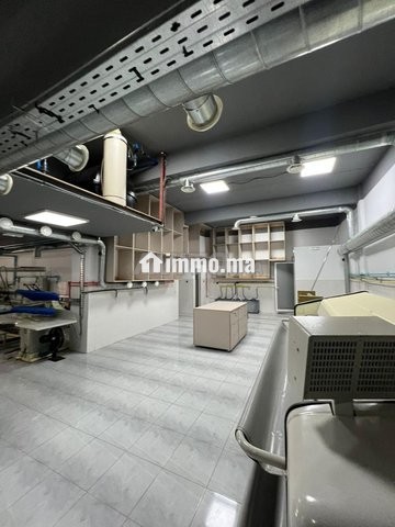 محل تجاري للبيع مصبنة مساحته 305 متر بحي الوفاق - Vente Immobilier - Agadir - photo 5