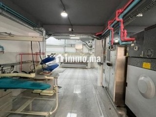 محل تجاري للبيع مصبنة مساحته 305 متر بحي الوفاق - Local commercial à vendre - Agadir