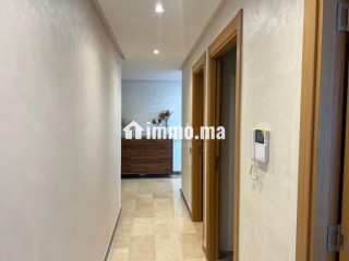 Un bel appartement avec une vue mer et une vue piscine - Appartement à louer - Mohammedia