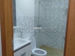 Location d'un appartement meublé près de la gare,
sécurité - Appartement à vendre