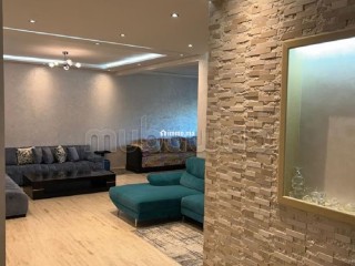 Superbe appartement à vendre à Les Hôpitaux. Surface totale 126 m² - Appartement à vendre - Casablanca