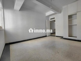 Appartement complètement rénové, de 118m2 - Appartement à louer - Casablanca