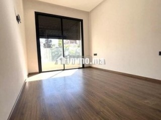 Appartement vide Hôpitaux - Appartement à louer - Casablanca