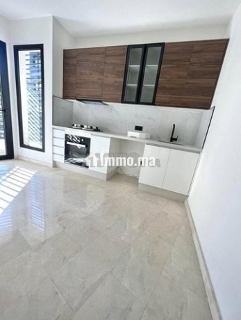 appartement-vide-hopitaux-big-11