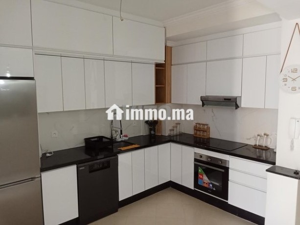 appartement-au-centre-dagadir-big-5