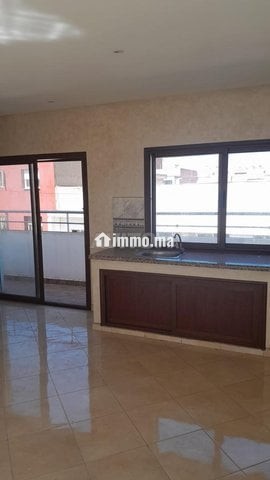 Studio Loft Ensoleillé/Terrasse/10Mn Tram Ghandi - Location Immobilier - Casablanca - photo 6