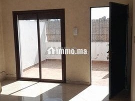 Studio Loft Ensoleillé/Terrasse/10Mn Tram Ghandi - Appartement à louer - Casablanca