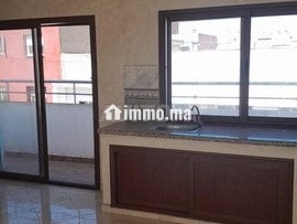 Studio Loft Ensoleillé/Terrasse/10Mn Tram Ghandi - Appartement à louer - Casablanca